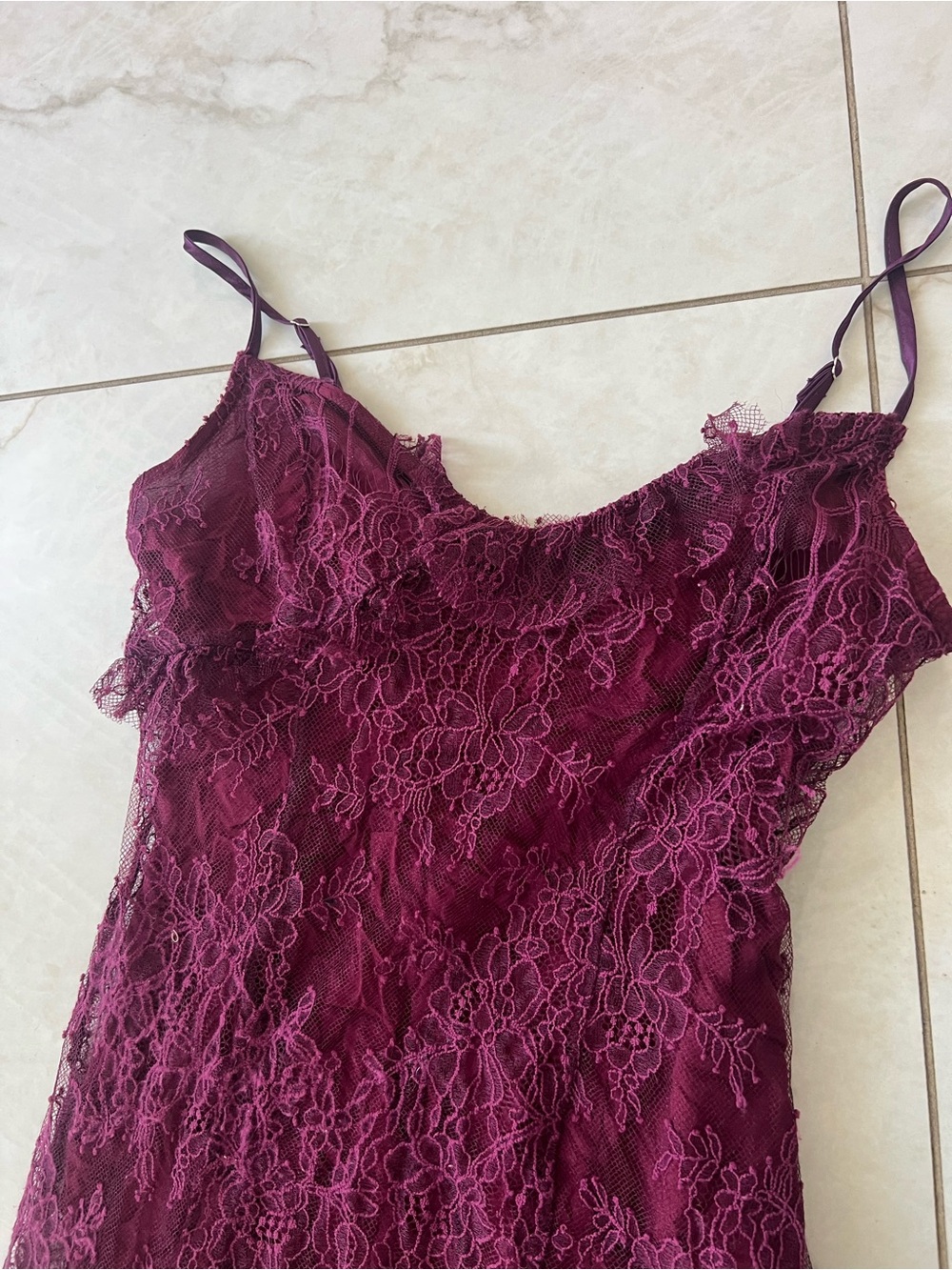Urban Outfitters Burgundy Lace Mini Dress Size Large - Picture 4 of 6